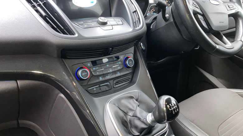 Ford Kuga 1.5 TDCi Titanium 5dr 2WD Diesel Estate